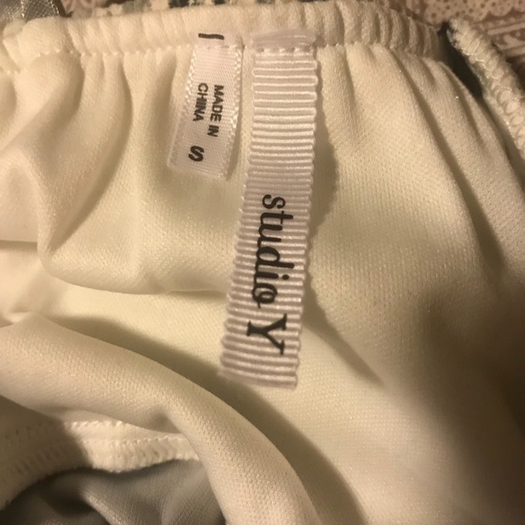 Semi formal dress - Picture 4 of 4